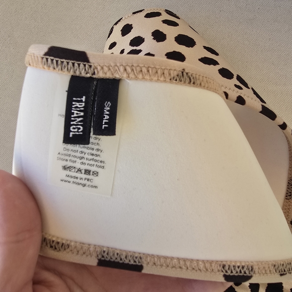 RARE Triangl Swimwear Cheetah Set Bandeu Bikini Top & High Waisted Bottom S/M - Picture 4 of 8